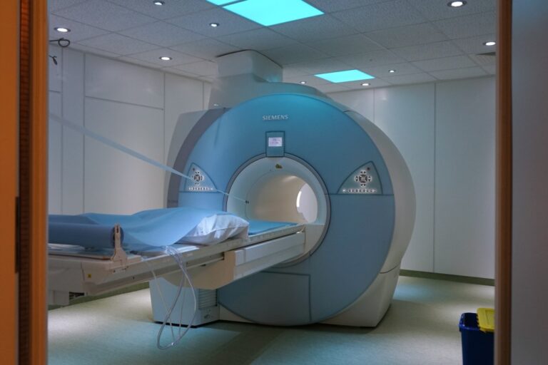 How Do MRI (Magnetic Resonance Imaging) Machines Work