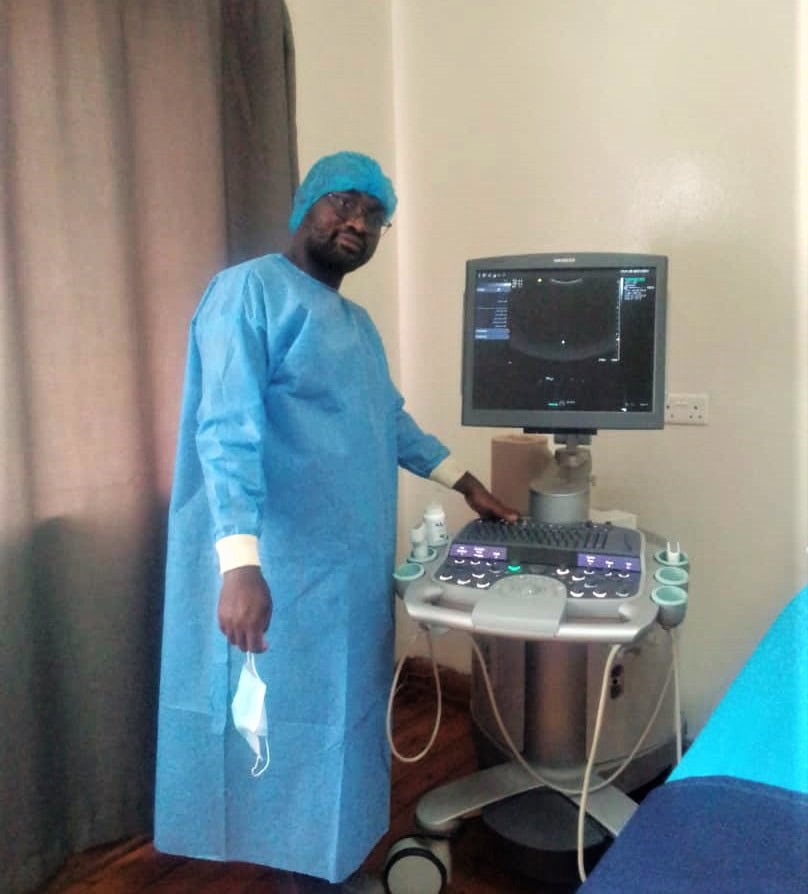 DirectMed Imaging customer showing his ultrasound system we delivered. Customer stories.