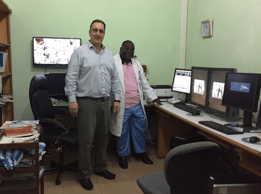 Mehdi Smail with our long-time customer from Cameroon. Here we installed a MRI machine.